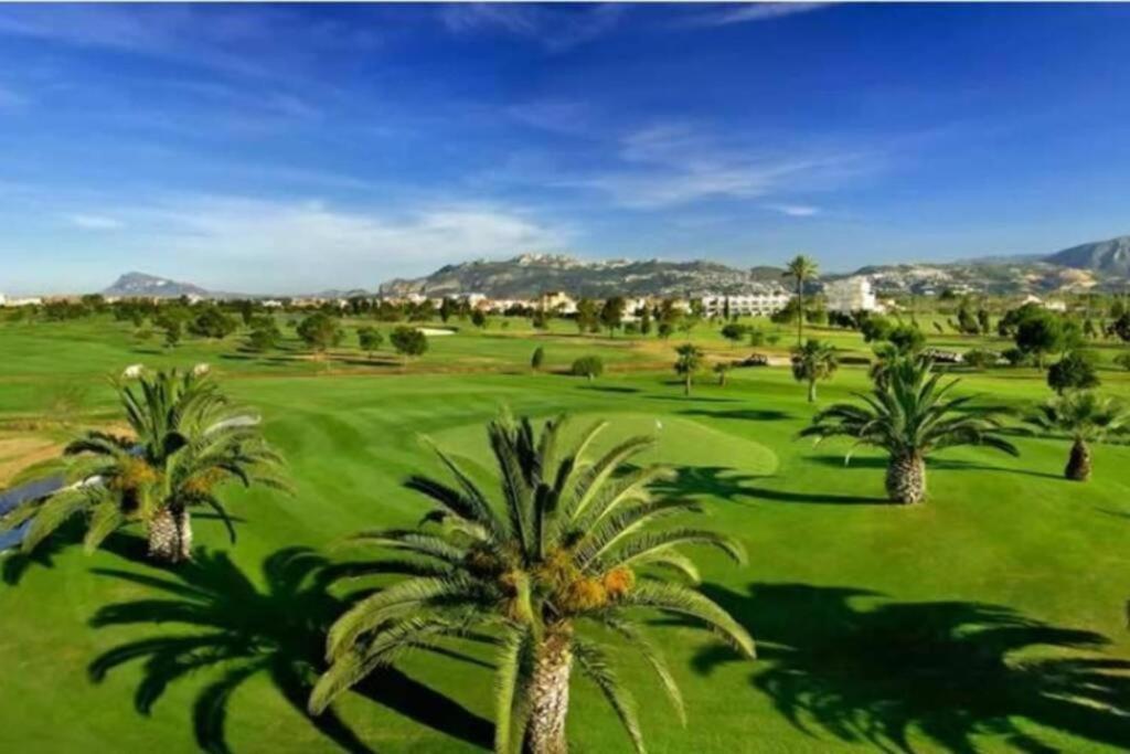 דירות Oasis Hoyo 12 - Oliva Nova Playa Met&Golf מראה חיצוני תמונה