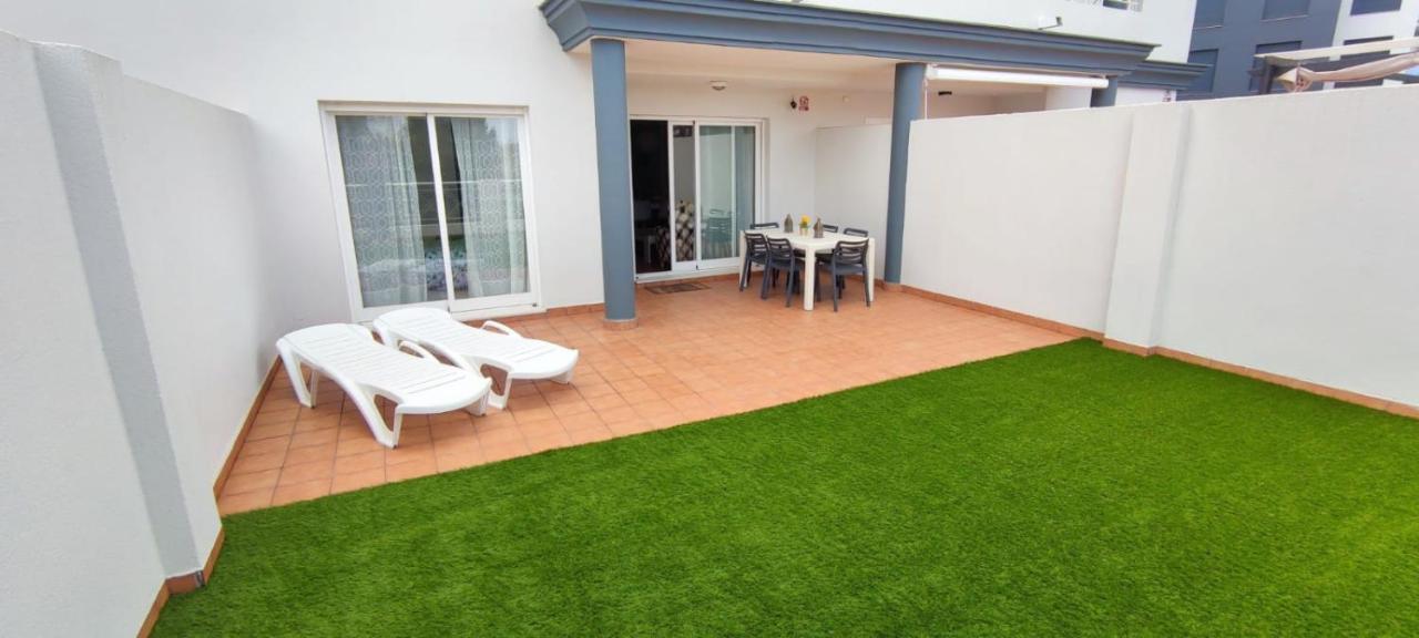 דירות Oasis Hoyo 12 - Oliva Nova Playa Met&Golf מראה חיצוני תמונה