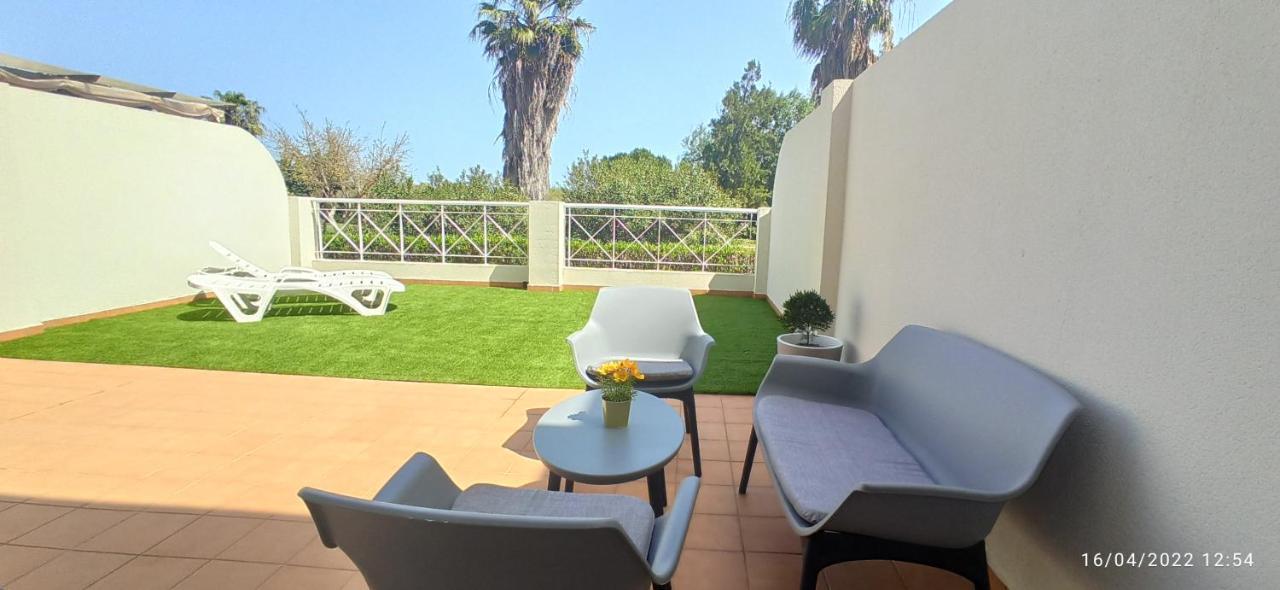 דירות Oasis Hoyo 12 - Oliva Nova Playa Met&Golf מראה חיצוני תמונה